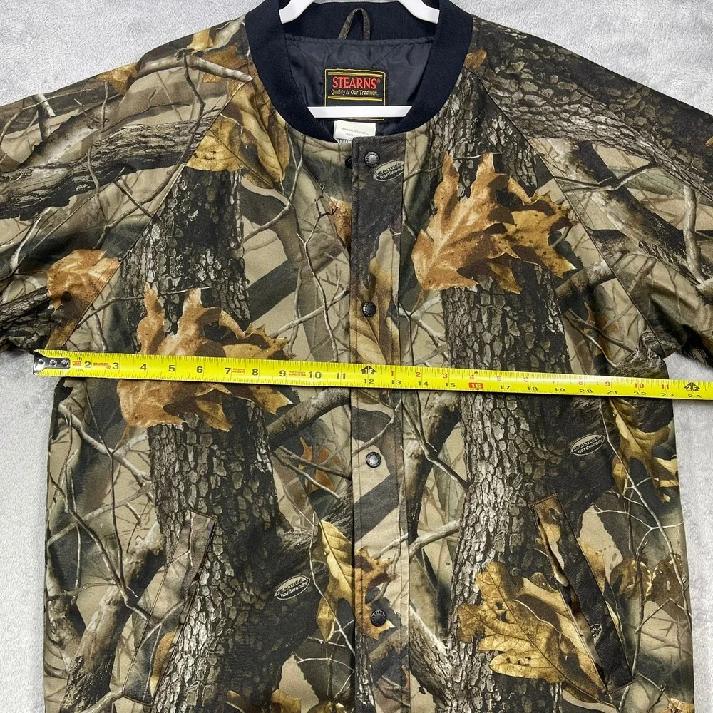 Stearns Bomber Jacket Mens Medium Camo Realtree Hardwoods DryWear Quilted